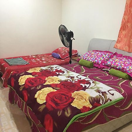 Homestay D Sofia กัวลาตรังกานู ภายนอก รูปภาพ
